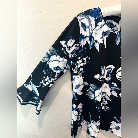 KARL LAGERFELD | Black White Blue Floral Bell Sleeve Blouse Top | Size Medium - Picture 3 of 7